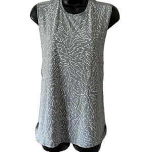 Lululemon Muscle Hustle Tank size 4